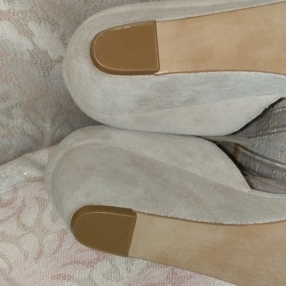 Julianne Hough Wedge Sandals NWT - Picture 5 of 8